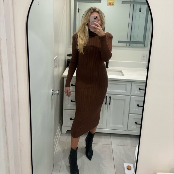 ASTR the Label Long Sleeve Turtleneck Sweater Dress - Picture 10 of 11